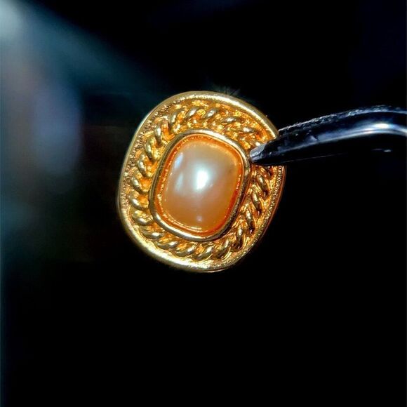 Pearl Earrings - Signed LCI - Picture 2 of 6